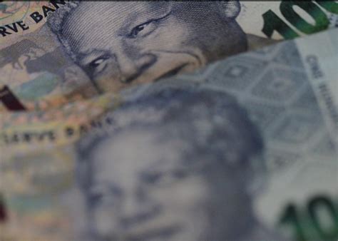 Mayors’ salaries: Here’s how much they earn in South Africa.